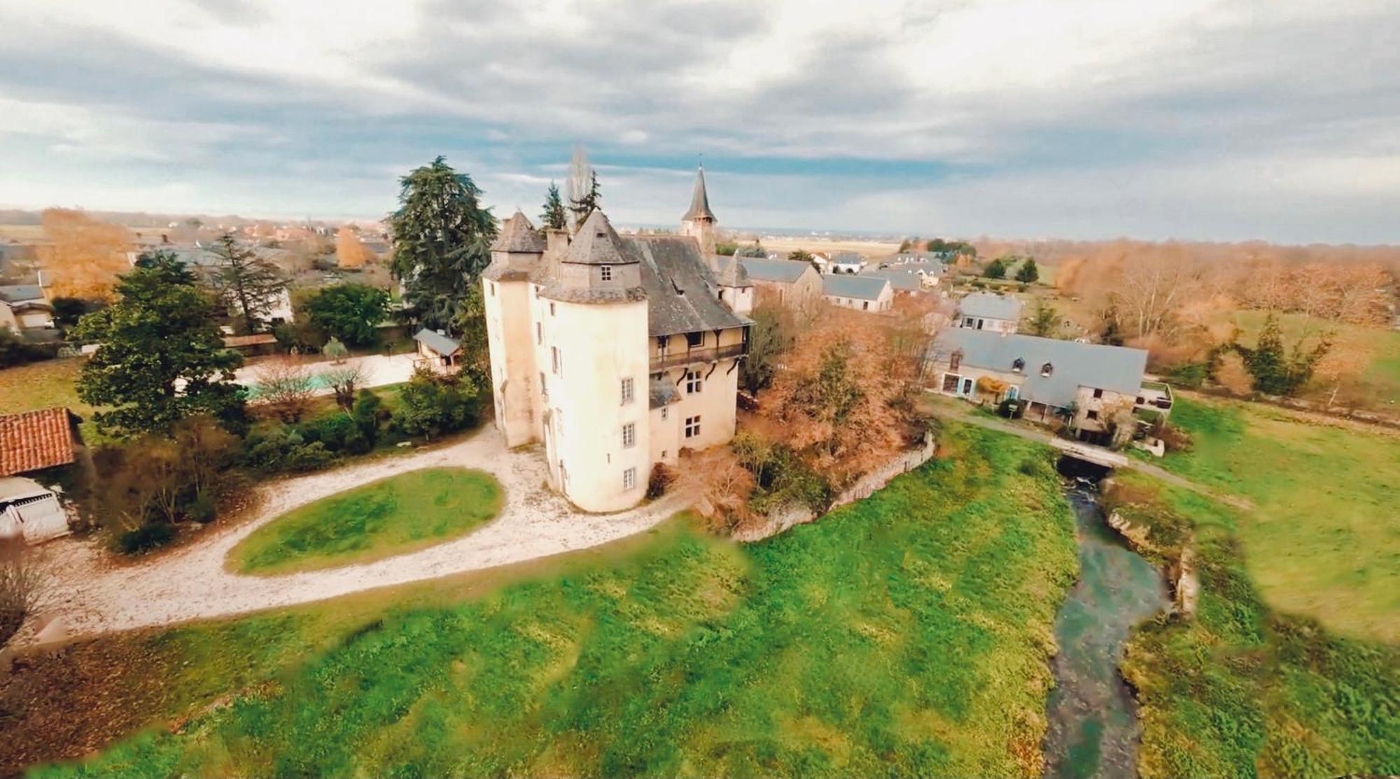 Le Moulin Du Chateau De Horgues Екстериор снимка